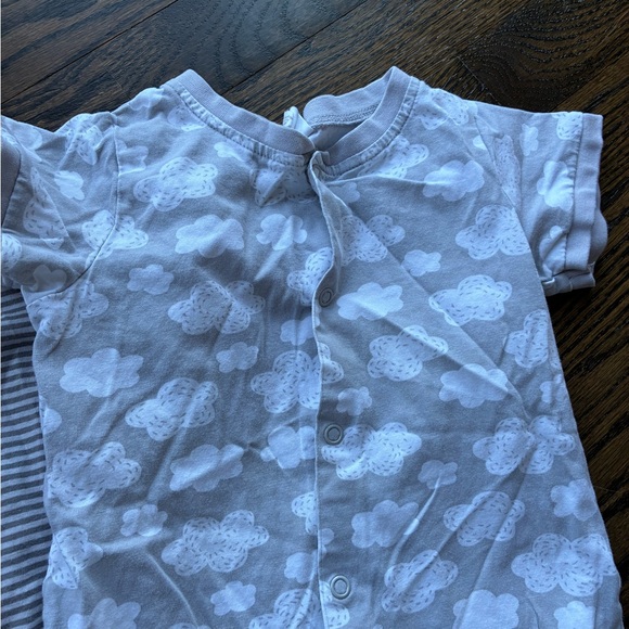 H&M Rompers - Picture 3 of 6